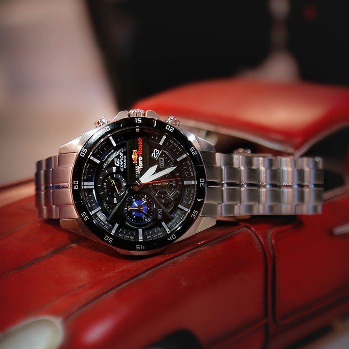 Casio edifice efr 556 dy price hot sale