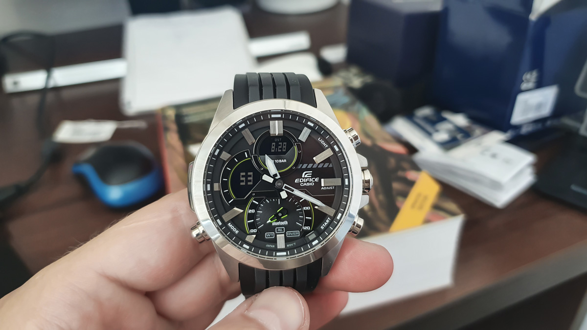 Casio hot sale edifice smartwatch